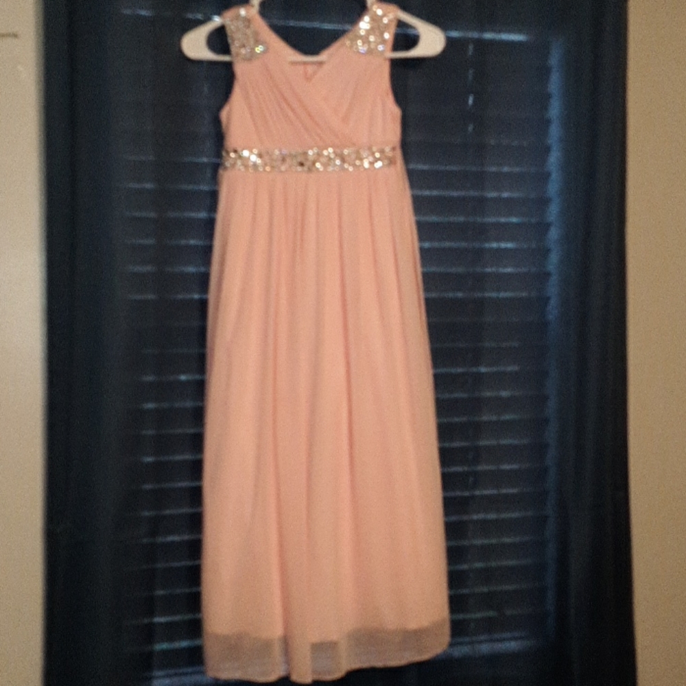 Girls dress